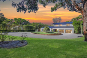 Elk Estate Luxury Holiday Home